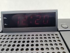 Vintage Magnavox AJ3800 FM/AM/Cassette Alarm Clock Radio Working