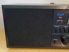 KLH Model 100 AM/FM Table Radio Built in Speaker w/Treble & Bass Tested