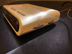Vintage Toshiba RC-1067 AM/FM Clock Radio [Rare Cream Color – Tested & Working]