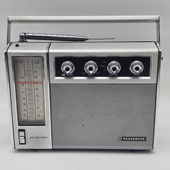Vintage Panasonic AM/FM Radio Model RF-757 2 BAND 10 TRANSISTOR JAPAN