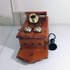 Vintage Masters Art Wall Phone AM Radio Model RT-200 1965 Tested Powers On