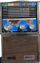 SONNET Model 181P AM/FM/Weather/Air/Police Receiver. Vtg Radio. Powers On.