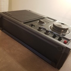 PANASONIC RF-B3OO Short Wave Radio- Tested And Functions Great!