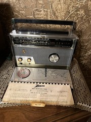 Vintage Zenith Trans-Oceanic Royal 1000D All Transistor Shortwave w Accessories