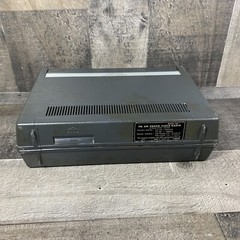 Vintage Triumph AM FM Clock Radio ac/dc Batteries Included Rare