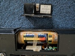 Vintage Candle VMS-1219 FM/AM/SW 3-Band 12 Transistor Portable Radio (Read)
