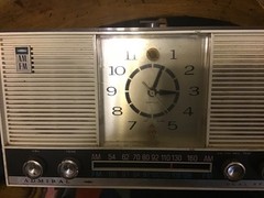 Vintage Admiral Dual Speaker Clock Radio Model YHC621 Japan ~parts only