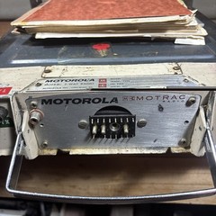 Vintage Motorola Motrac 2-Way Mobile Car Radio Transceiver Model R43HHT 1179AA
