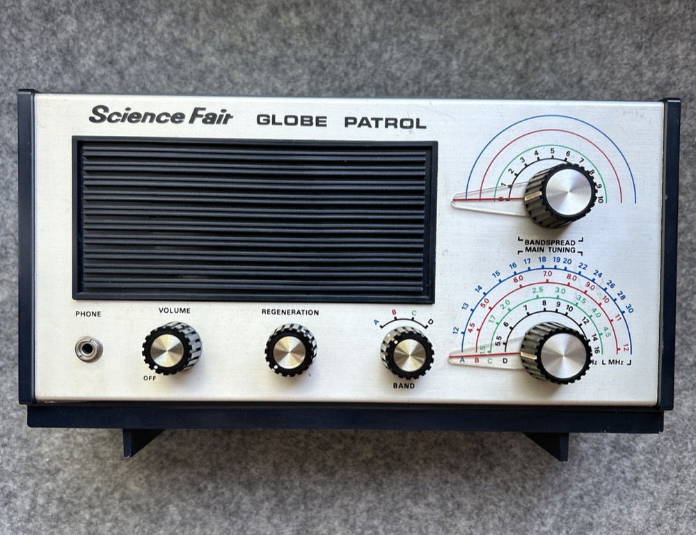 Science Fair Globe Patrol 4 Band Shortwave Receiver Kit 28-205 Tandy Corporation