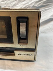 Soundesign Model 3933B AM FM Stereo Flip Clock SEE NOTES