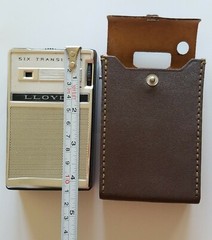 Vintage LLOYD&rsquo;S 6 Transistor AM Radio Model TR-6L Made in Japan (Ryukyus) cc1963