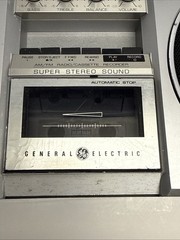 Vintage General Electric 3-6000A AM/FM Cassette Player For Parts Or Repair As Is