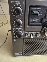 SONY FM/MW/SW 5 Band Receiver Model ICF-5900W w/Power Supply