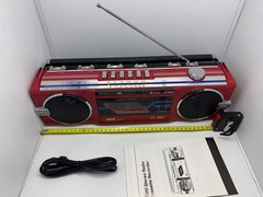 VTG International MINI AM/FM Stereo Radio Cassette Recorder 2-Way System Taiwan