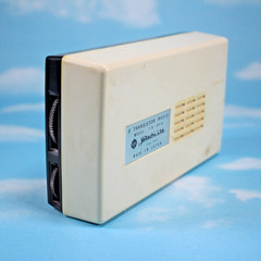 📻 Vintage Hitachi TH-848 8 Transistor AM Radio With Case – Working PLEASE READ