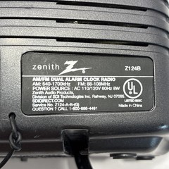 Zenith AM/FM Alarm Clock Radio Model # Z124B In New working Condition
