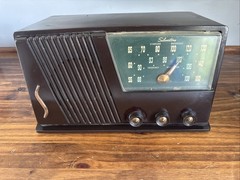 Vtg Silvertone Radio By Sears Model 18 Untested Parts / Repair Needs Cord