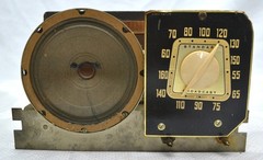 Vintage Admiral 5J23 N Tube Radio