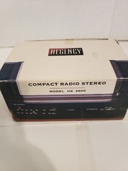 (NEW) Vintage Regency Compact Radio Stereo Model: US 2800