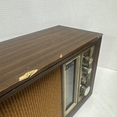 RARE 1970&rsquo;s Sony Console Radio Model TFM-9450W AM/FM 2 Band 11 Transistor TESTED