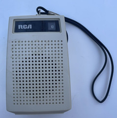 RCA PORTABLE AM POCKET RADIO WRIST STRAP EARPHONES VTG 1970’s NOS RZG-101J