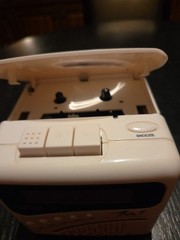 ELECTRO BRAND 3 in 1 Cassette / AM-FM / Clock Radio 1980s Vintage