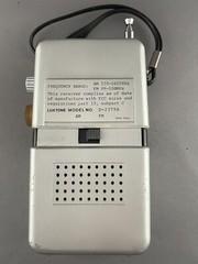 Vintage Luxtone AM/FM Portable Radio Original Box Hong Kong D2379A Needs Repair