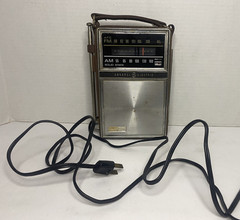 Vintage General Electric AM FM Radio Solid State Two Way Power*READ DESCRIPTION*
