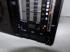 Vintage SONY Model ICF-7600 Multi Band Receiver Radio