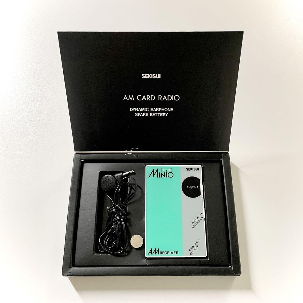 Card-Type AM Portable Radio w/Earphones Made in Japan