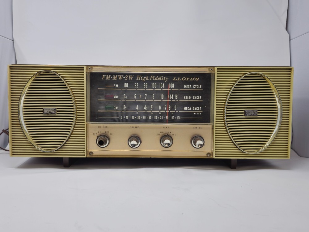 lloyds radio