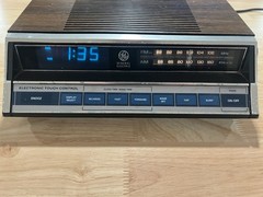 Vtg 80&rsquo;s General Electric Clock Radio 7-4662B Blue Digital TESTED/WORKS – *READ*