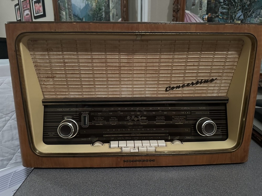 Telefunken Concerto 9U High Fidelity Made In West Germany, Vintage 1958 or 1959