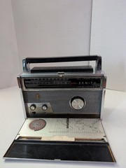 #1 Vintage Zenith Trans-Oceanic Royal 1000 Multi-Band Radio Battery Pack Incl