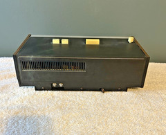 Realistic CHRONOMATIC-104 AM-FM Stereo Flip Clock Radio works but needs work!