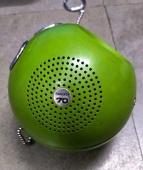 Vintage Panasonic Panapet R-70 Green Ball AM Radio 1970s Japan WORKING w/ Chain