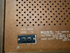 Sony TFM-9450W 11 Transistors 2 Band AM/FM Radio Vintage MCM Excellent Condition