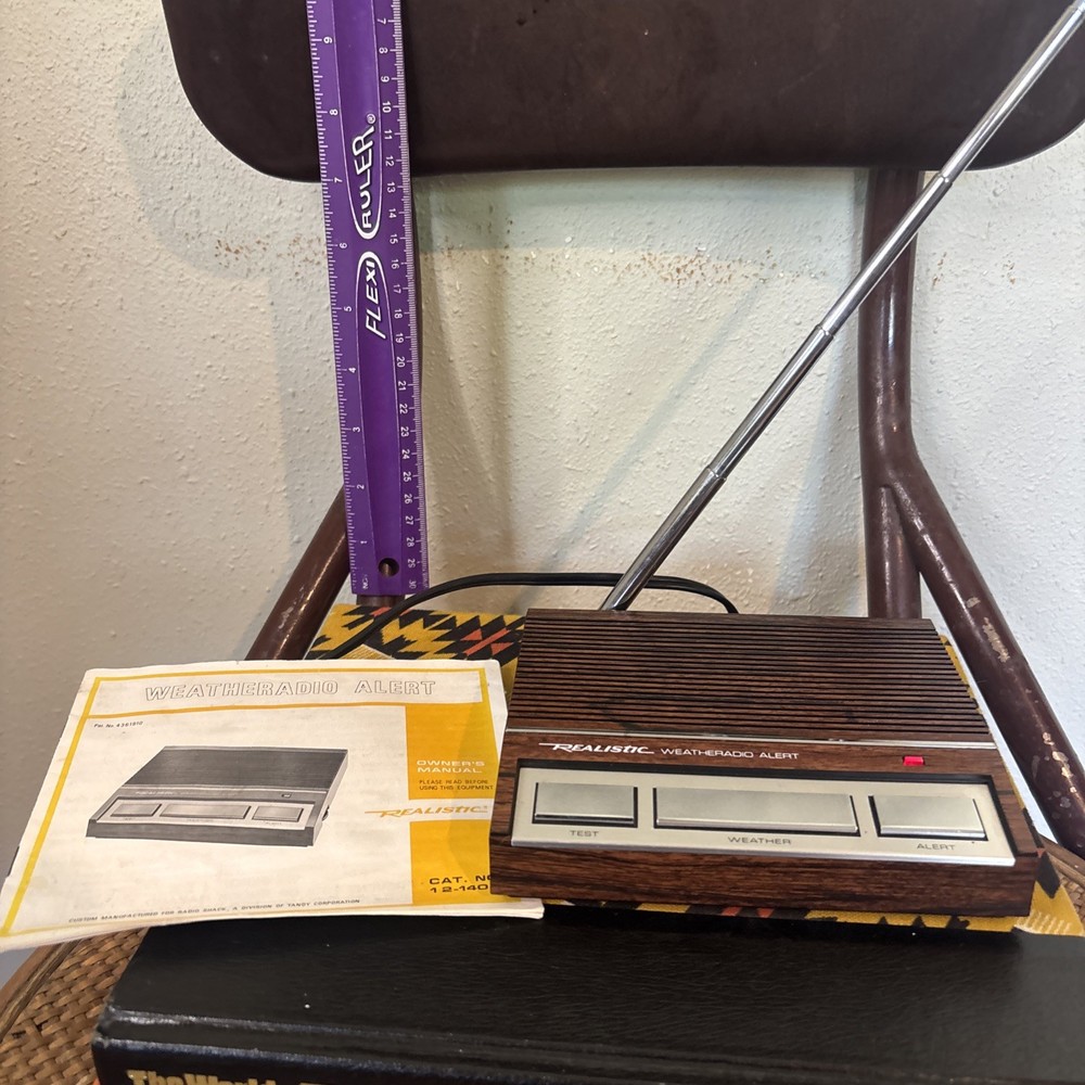 VTG 1984 REALISTIC Weather Radio Alert III Model 13-140 Tested W Manual