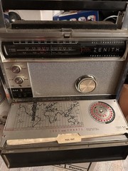 Zenith Transoceanic Royal 3000 Multiband All Transistor Radio & Log Book