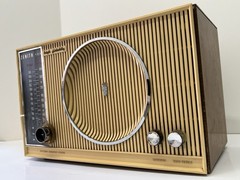 1964 Zenith Model S-53555 Chassis H845 Tube Radio – Untested