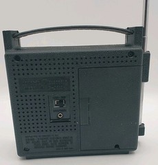 Vintage GE General Electric Two Way Power Solid State AM FM Radio 7-2810H WORKS