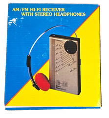 Vintage Z-183 AM/FM HIFI With Stereo Headphone