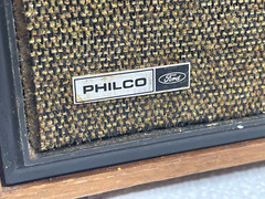 VTG Philco Ford Solid State Wood Panel AM/FM Stereo Shelf Radio Taiwan S-958WA