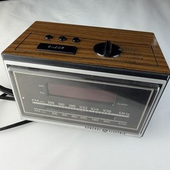Vintage GE 7-4620D AM/FM Alarm Clock Radio Woodgrain Tested Working Ships Free