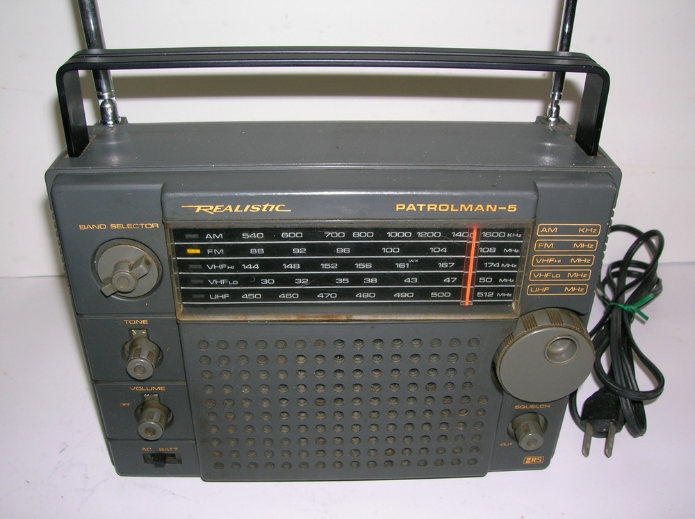 1978 REALISTIC PATROLMAN-5 Multiband Radio (AM/FM/UHF/ VHF – Hi/Low) VINTAGE