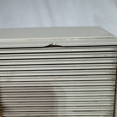 Vintage Motorola Solid State AM Clock Radio Model XCIFH Off White ~ TESTED