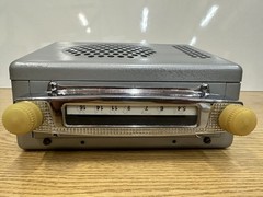 VG CONDITION! vintage 6-volt Motorola Car Radio Model 404** UNTESTED