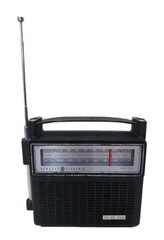 Vintage General Electric Solid State Two-Way Power AM FM Portable Radio 7-2810F