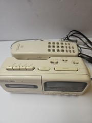 Soundesign 7569IVY Vintage Phone Alarm Clock Radio FM/AM Retro Works