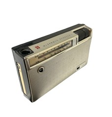 Vintage National Panasonic T-801H 2 Band 8 Transistor Radio